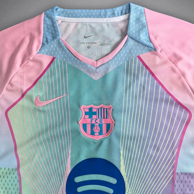 FC Barcelona
"Dreamwave"
Premium Kit