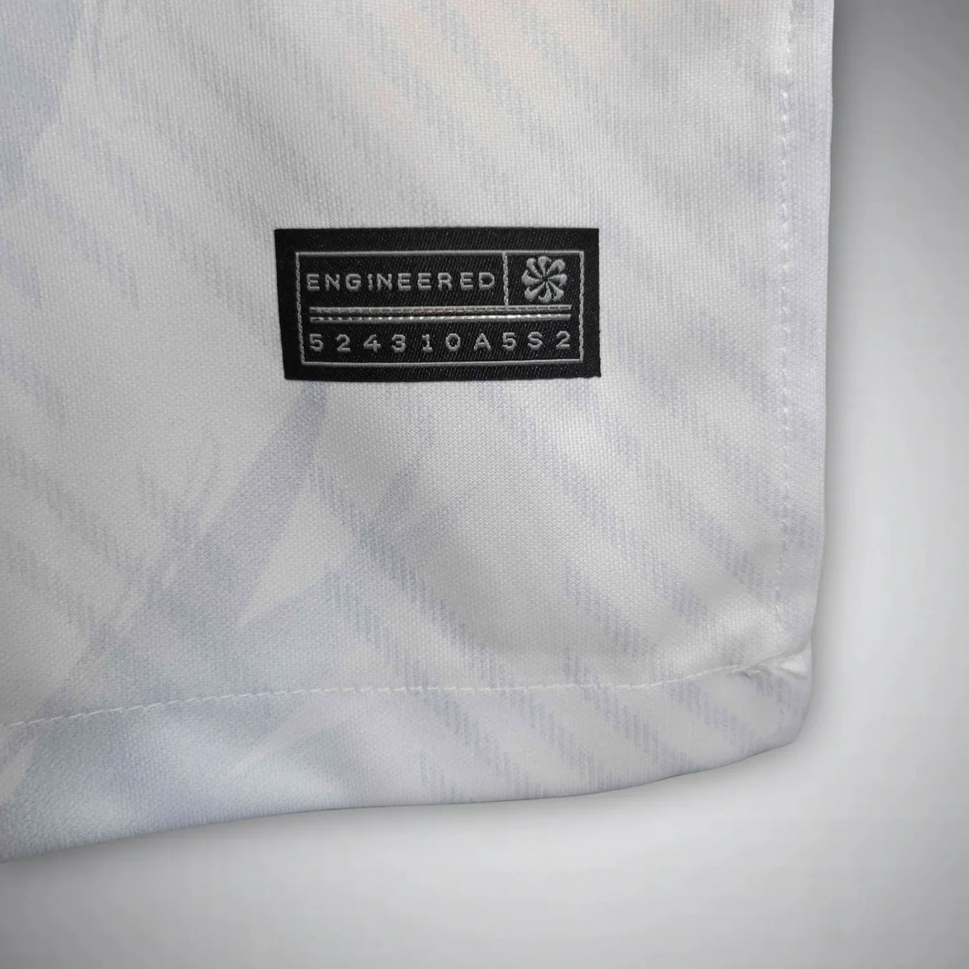 Brazil "Canarinho
Flight" Premium Kit