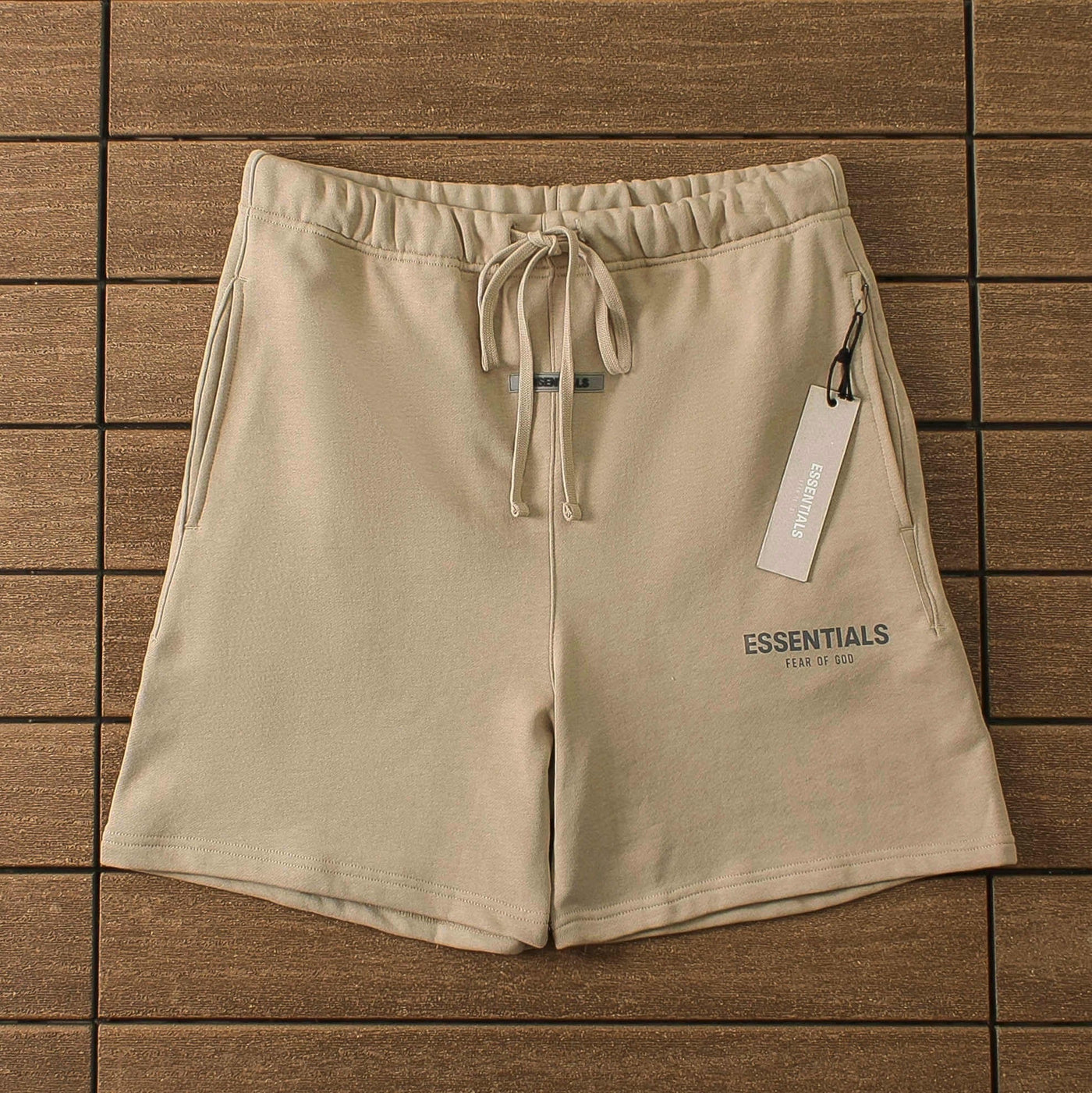 "Essence" Shorts
