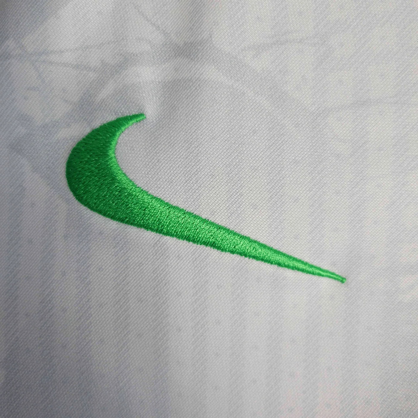 Brazil "Canarinho
Flight" Premium Kit