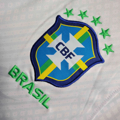 Brazil "Canarinho
Flight" Premium Kit